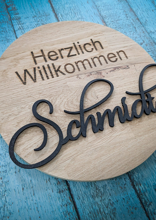 Wandschild aus Vollholz-Eiche, geölt, rund, personalisiert