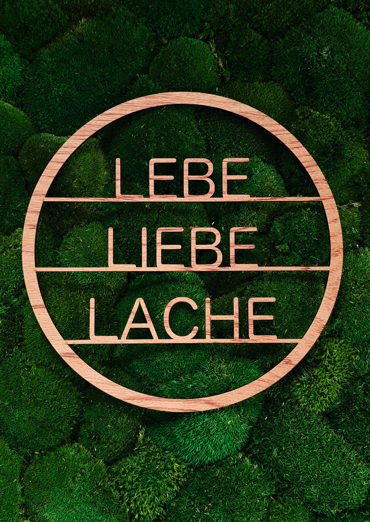 Türkranz, Hoop, Schriftzung "Lebe Liebe Lache"